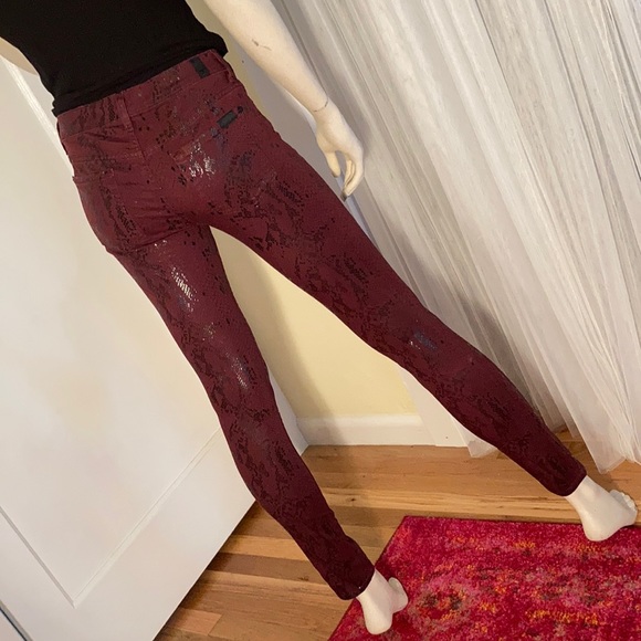 7 FOR ALL MANKIND Capri Jeans - Picture 7 of 9